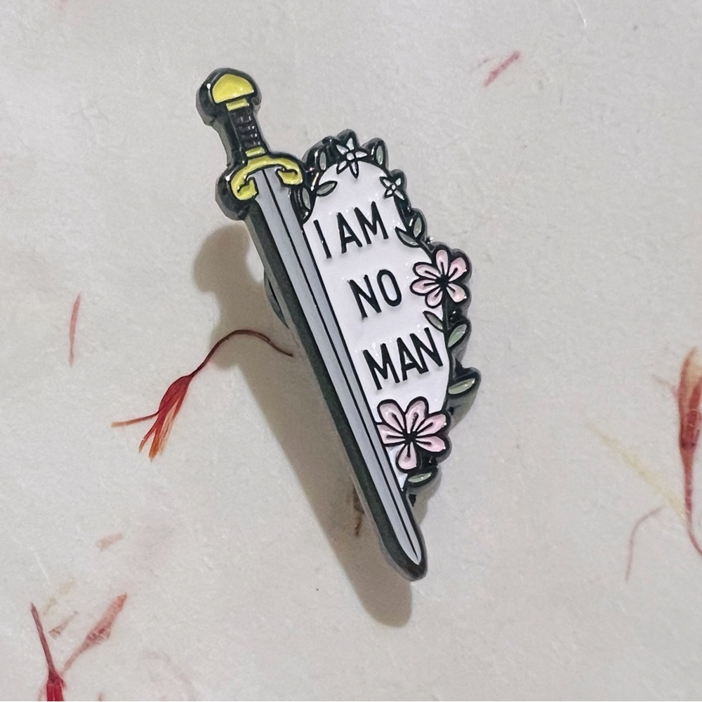 NEW Lord of the Rings I Am No Man Eowyn Pin - Return of the King